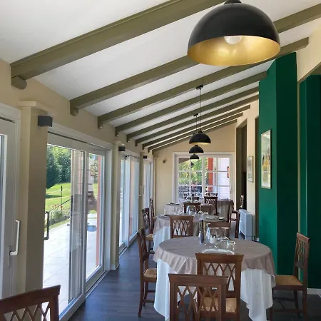 Апартаменты Foresteria Del Castello Torre Canavese