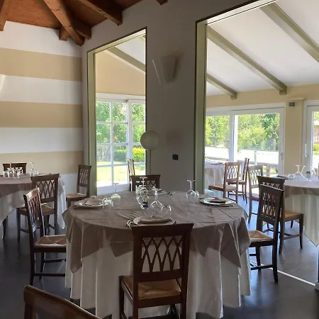 ホテル La Foresteria Canavese Golf & Country Club